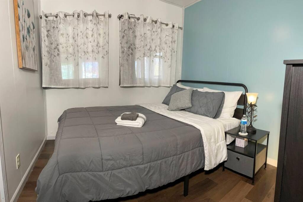 *King Bed/3Bds House Near Naval Base & 6Flags* Apartment วอคีแกน ภายนอก รูปภาพ